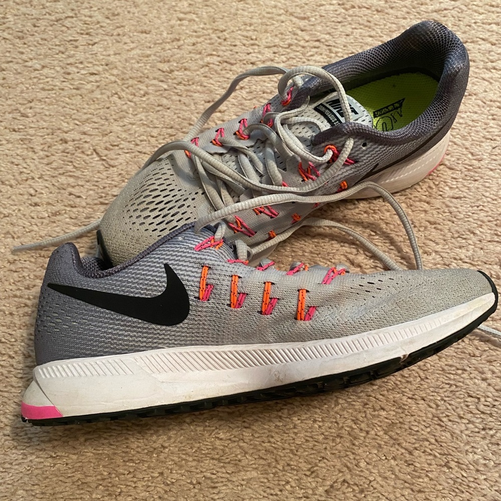 Women’s Nike Tennis Shoes